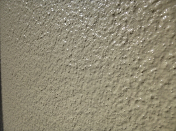 岡田店　葺き替え　耐衝撃性　耐候性　塗装　剥がれ　藻　重心　細かいところも丁寧にしっかりと作業を行ない、不安を取り除く。